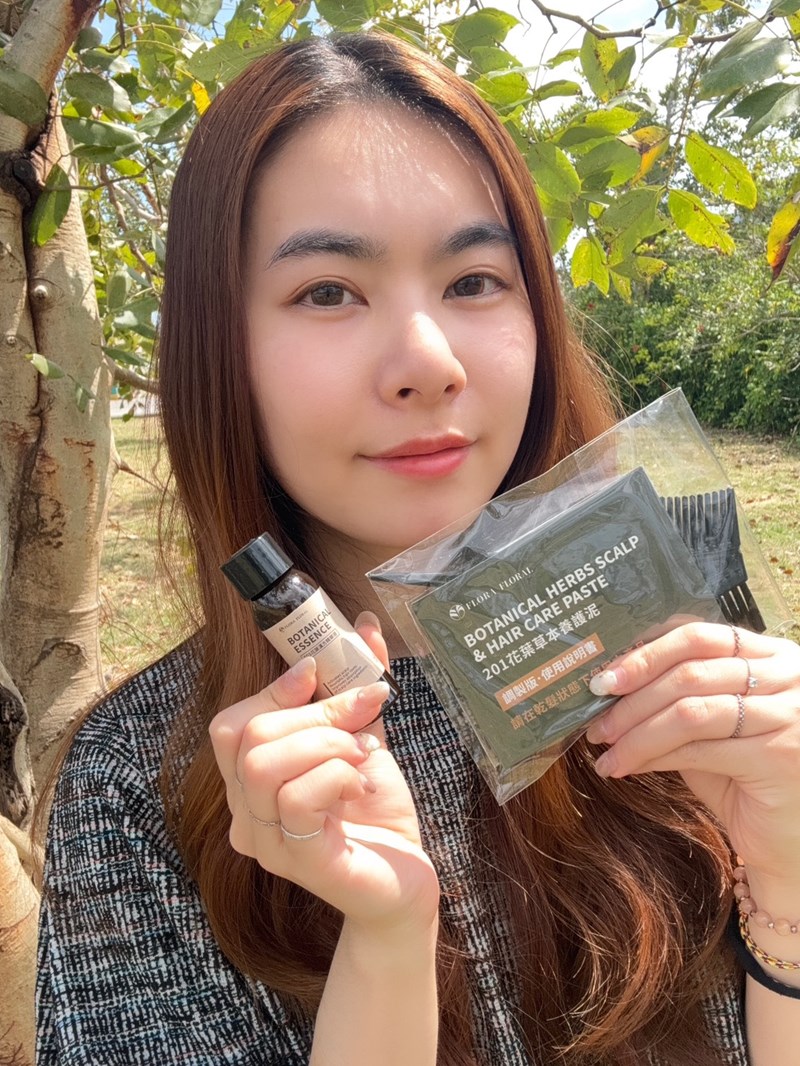 女人知己試用大隊,口碑行銷,部落客行銷,Flora Floral花葉草本養護泥,頭皮養護,頭皮護理,頭皮清潔,植萃染髮,中草藥,草本植萃,頭皮去角質,頭皮調理,花葉頭皮養護,201花葉草本養護泥,203花葉頭皮養護泥矯色版,頭皮養護專家